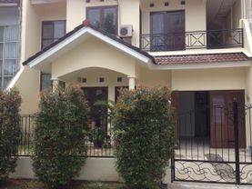 Properti dijual: rumah nyaman diciputat - Watty Property
