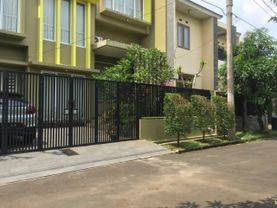 Properti dijual: Rumah cantik  murah graha raya bintaro cluster 34 alam.sutera - Watty Property